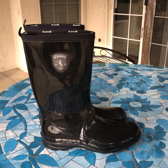 KAMIK Women's Black Rain Boots - Picture 2 of 10